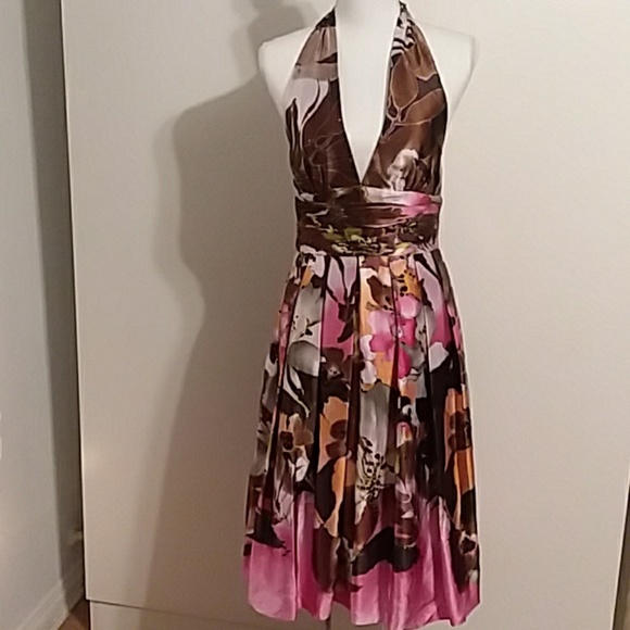 Adrianna Papell Dresses & Skirts - Gorgeous backless dress. 8 Halter top